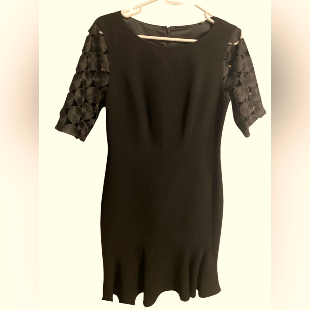 Dresses ELIE TAHARI Size 6 Black